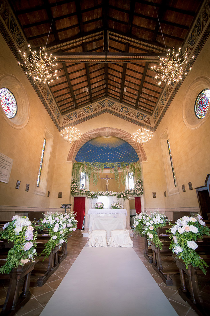 ..imagesweddings enmatrimonio tenuta montecucco toscana verdi voglie chiesa by Photo27