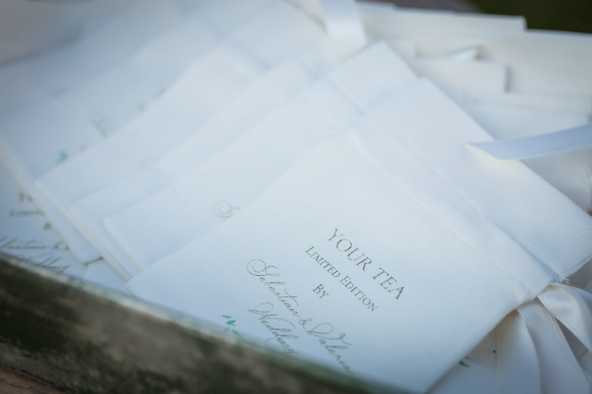 ..imagesweddings enmatrimonio tenuta montecucco toscana verdi voglie dettagli sposi by Photo27