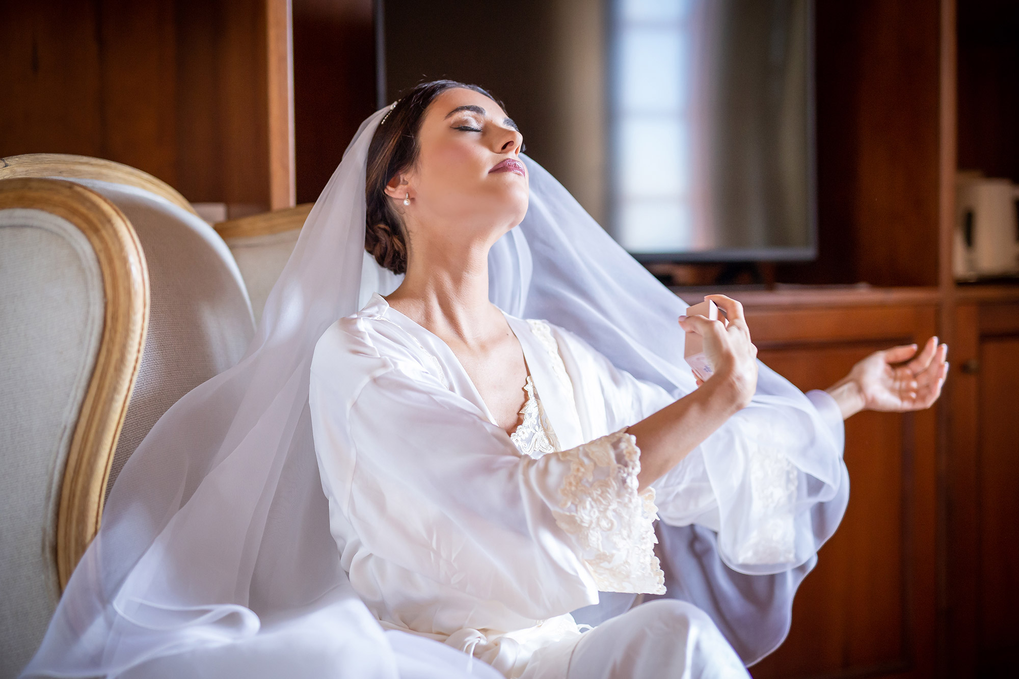..imagesweddings enmatrimonio tenuta montecucco toscana verdi voglie getting ready bride by Photo27
